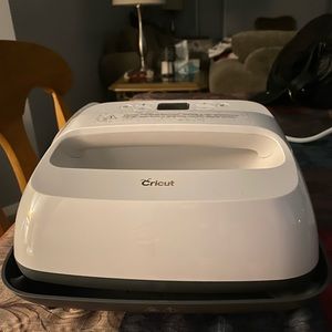 Cricut EasyPress 2 9x9